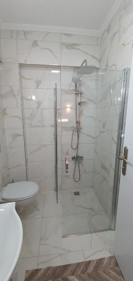 Leydi Boutique Hotel Adalar Esterno foto