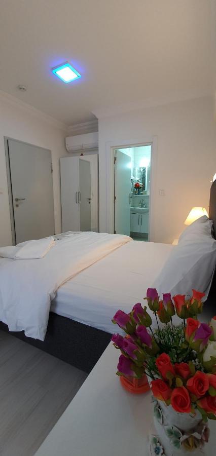 Leydi Boutique Hotel Adalar Esterno foto